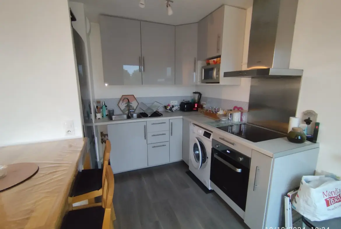 Appartement avec Terrasse à Vendre à Argenteuil 