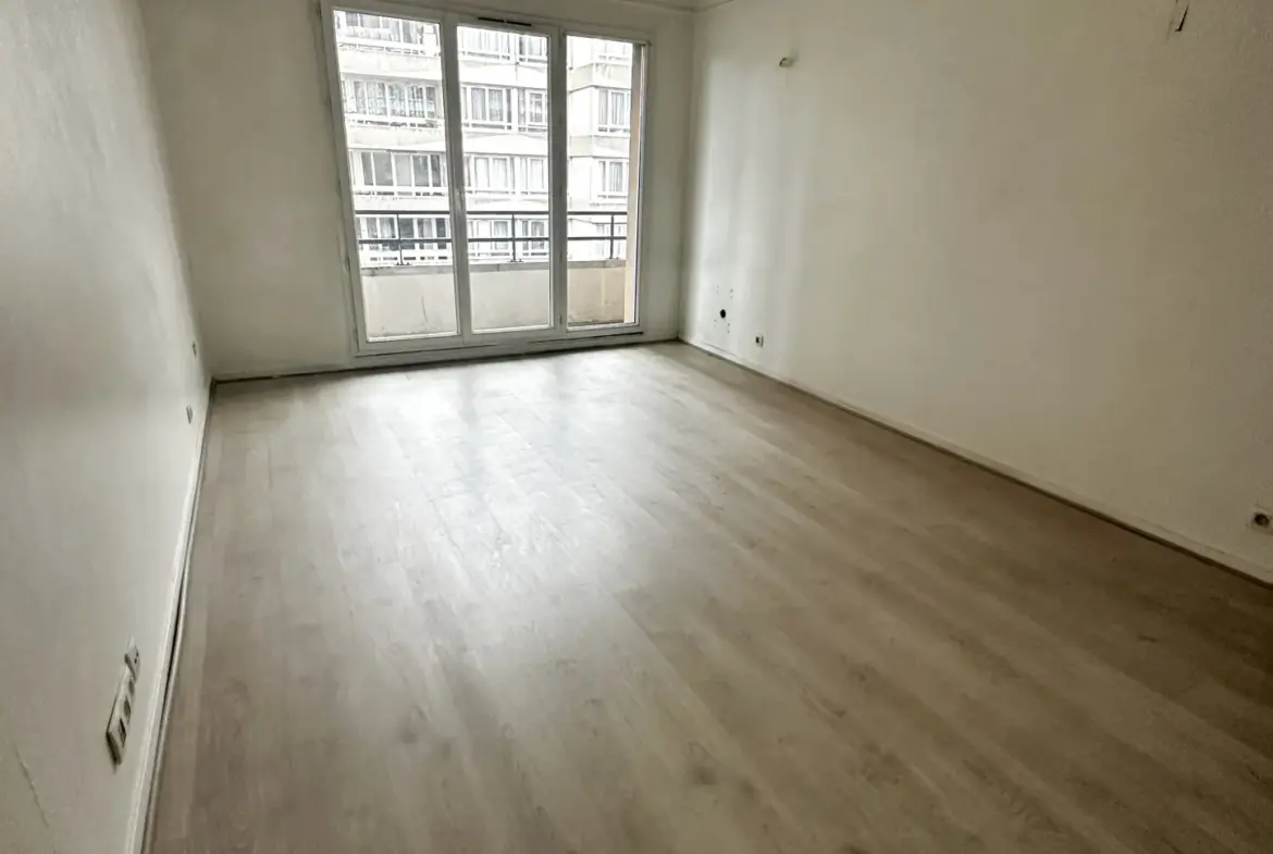À vendre : Appartement 3 pièces à Aubervilliers avec parking 
