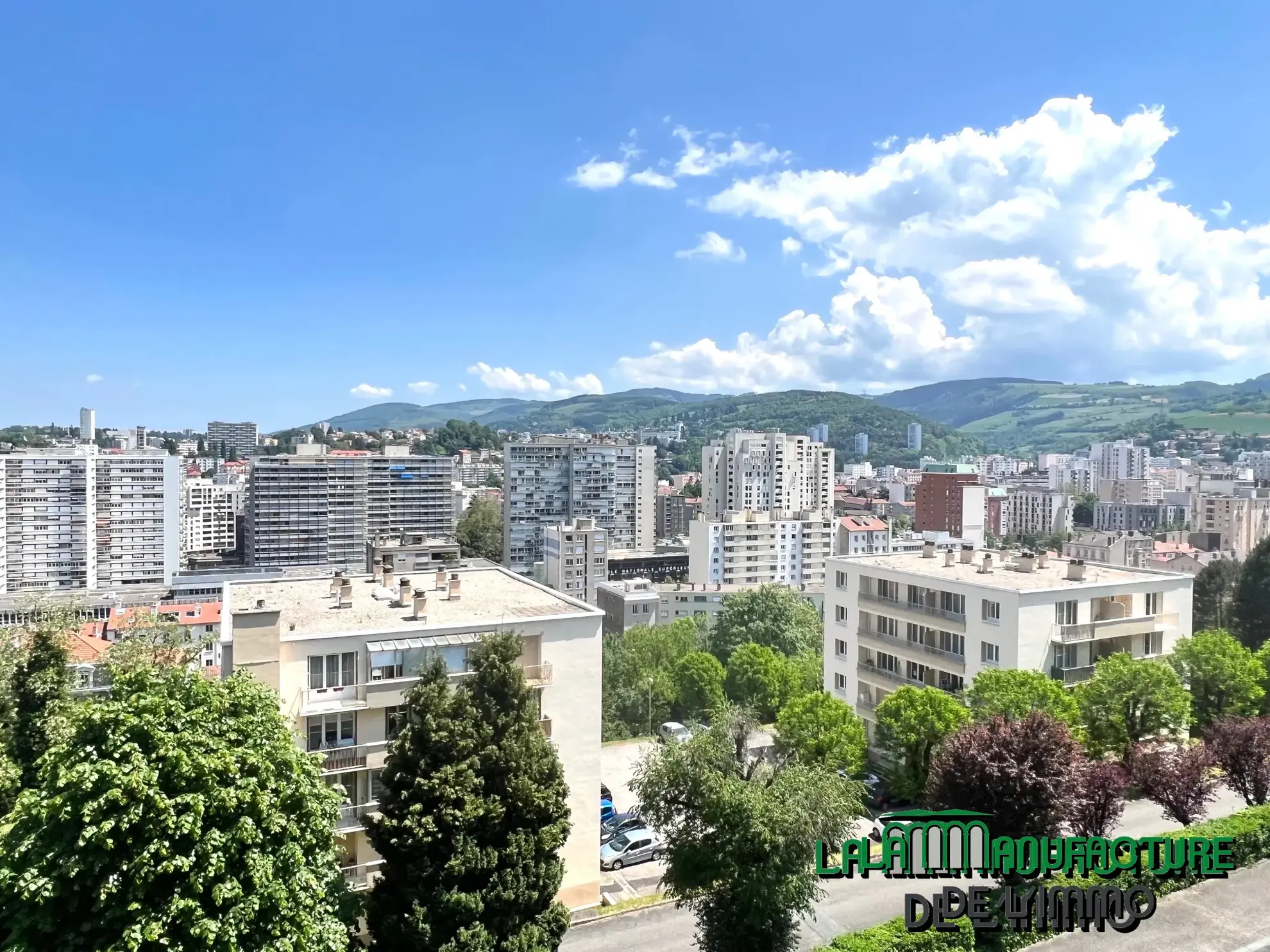 À vendre : Appartement F3 lumineux à Saint-Étienne avec balcon 