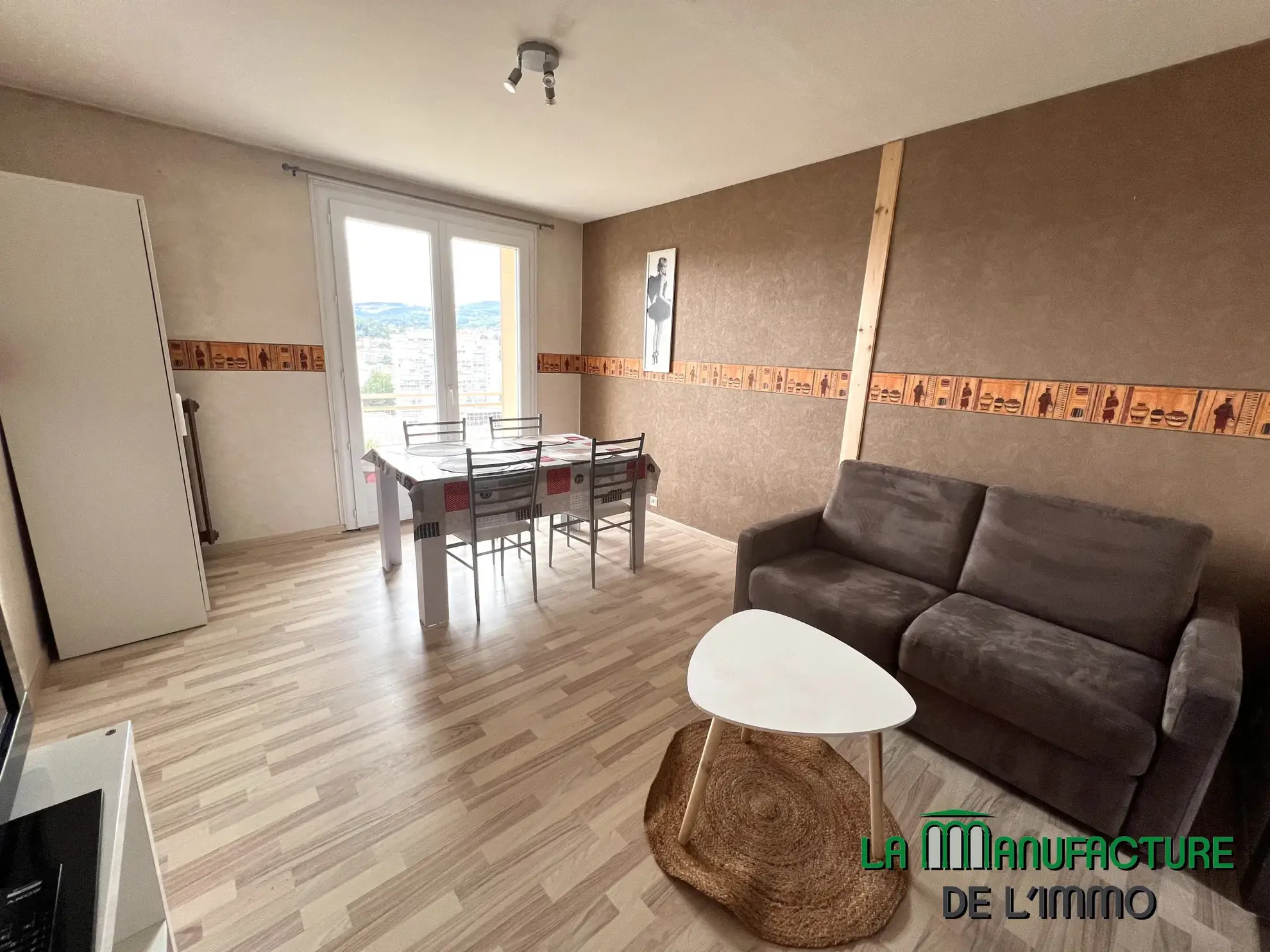 À vendre : Appartement F3 lumineux à Saint-Étienne avec balcon 