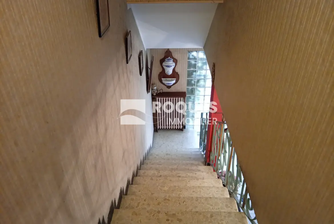 Maison à vendre à Millau - Proche du centre-ville avec potentiel 
