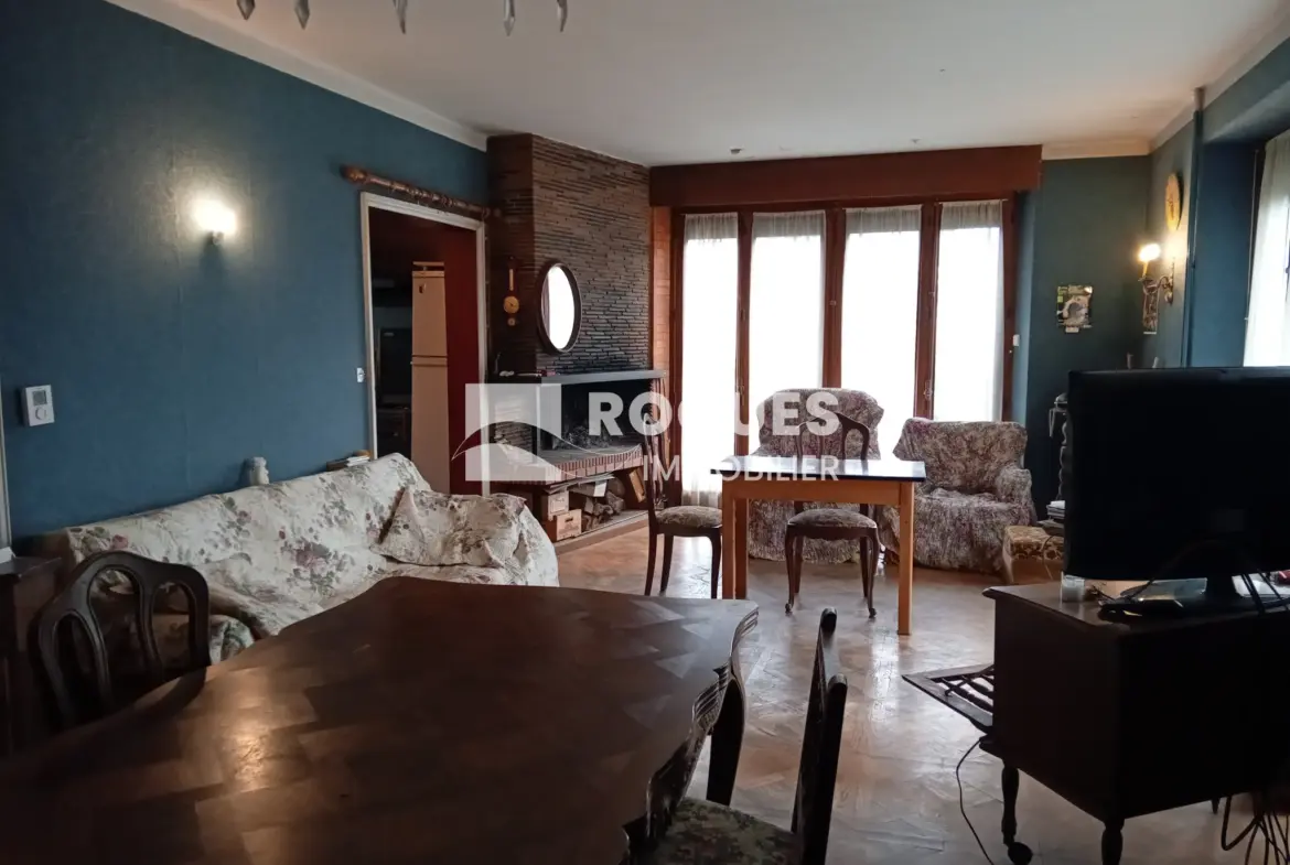 Maison à vendre à Millau - Proche du centre-ville avec potentiel 