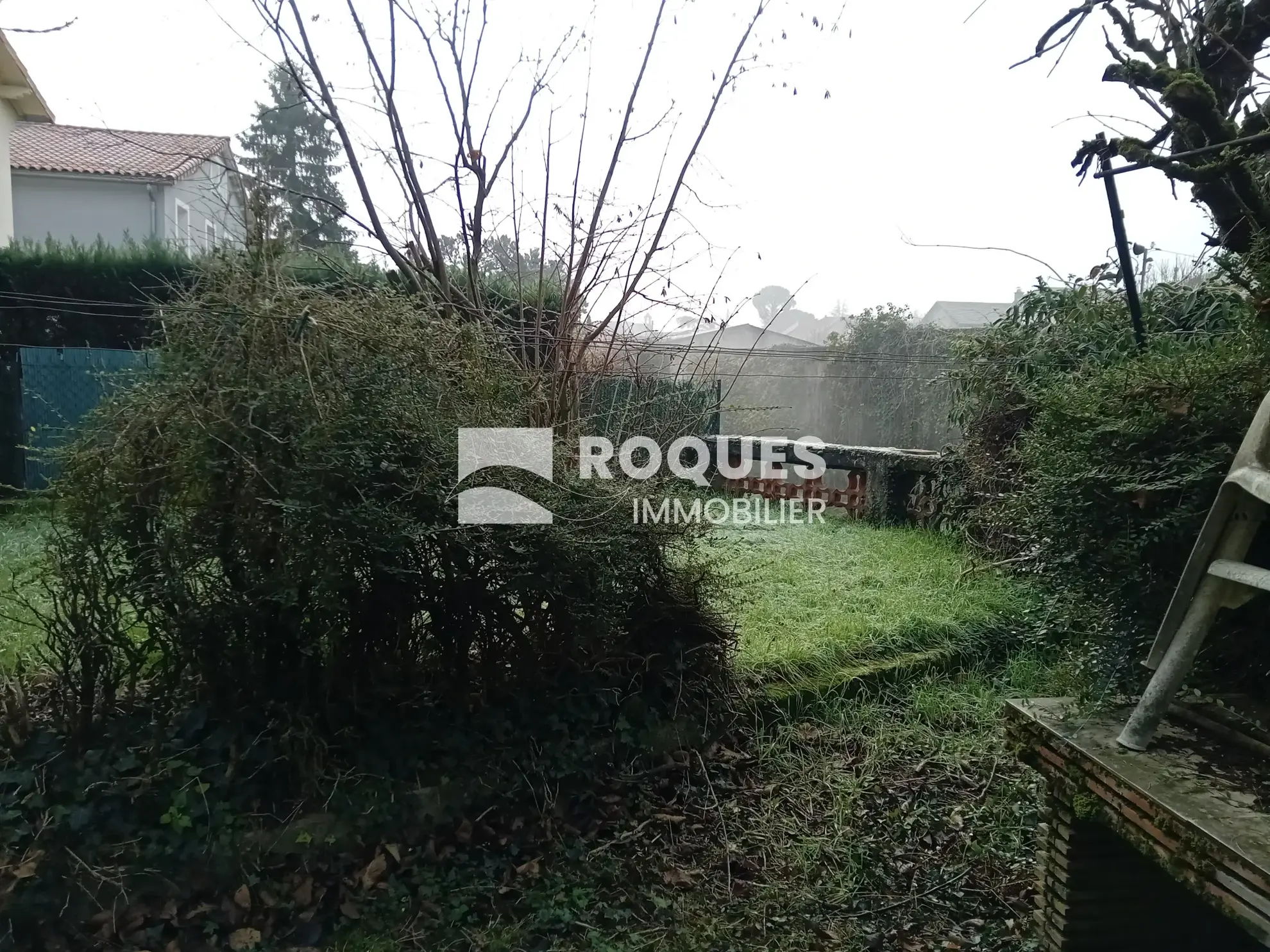 Maison à vendre à Millau - Proche du centre-ville avec potentiel 