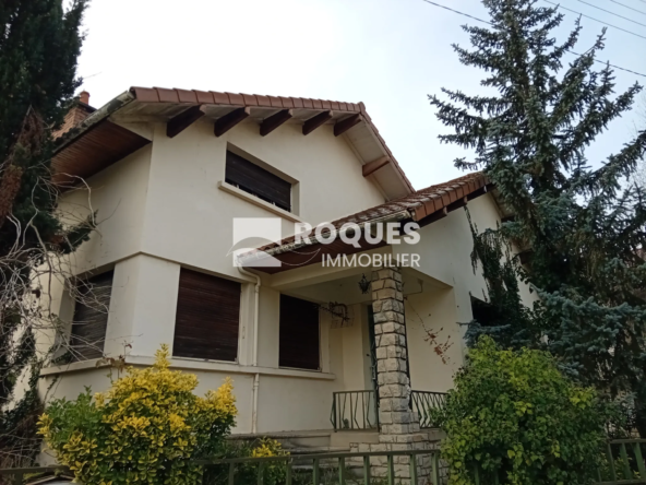 Maison à vendre à Millau - Proche du centre-ville avec potentiel