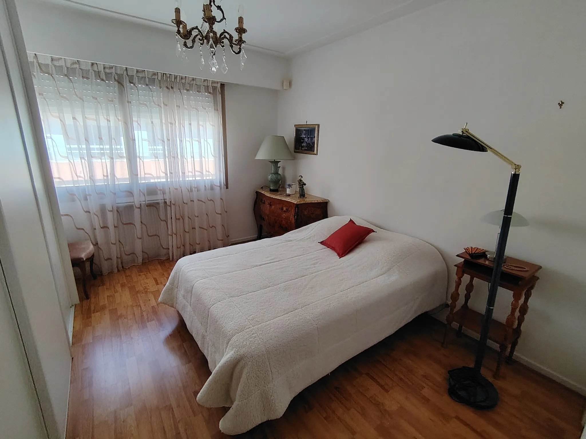 Appartement 2 pièces de 57 m² à Menton près de la Gare 