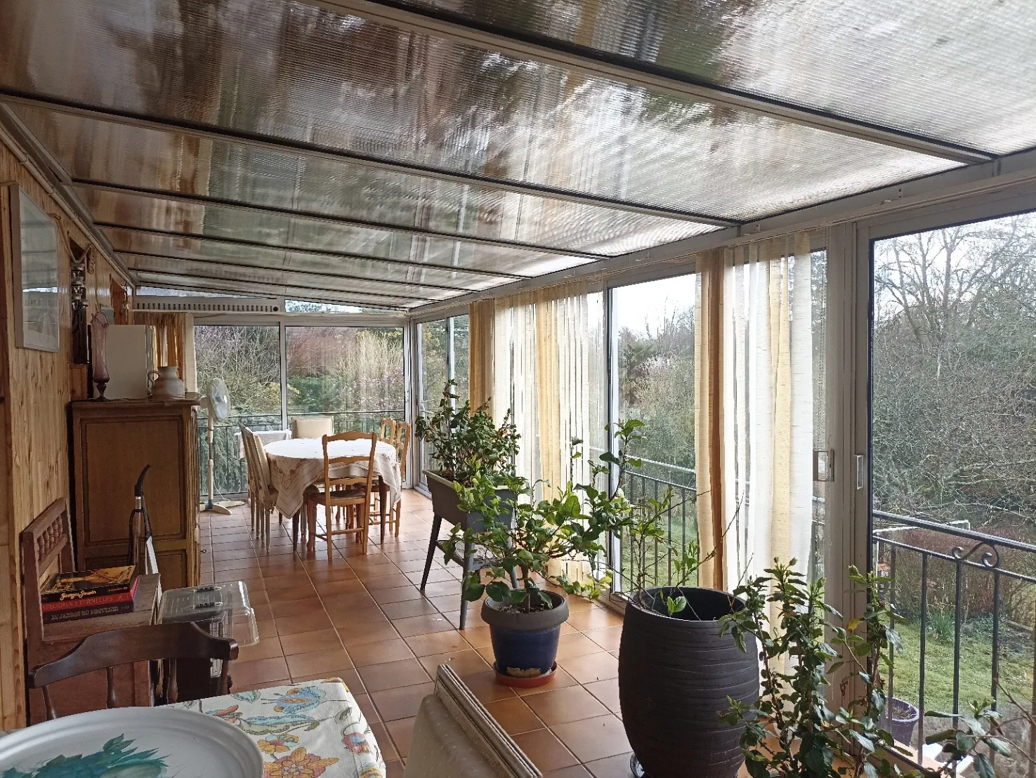 Pavillon charmant avec jardin à Luche-Pringe 
