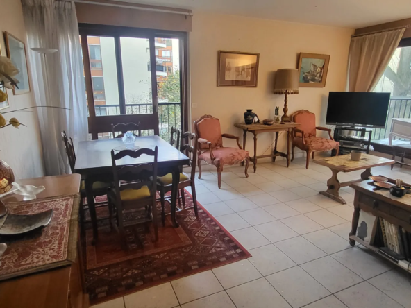 Appartement 2 pièces PARLY 2 à Le Chesnay Rocquencourt 