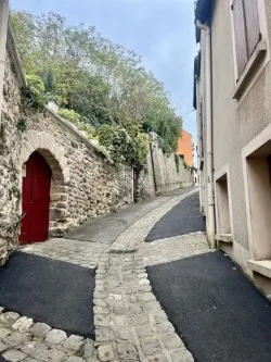 Studio rénové à Meulan-en-Yvelines - Rendement locatif de 8% 