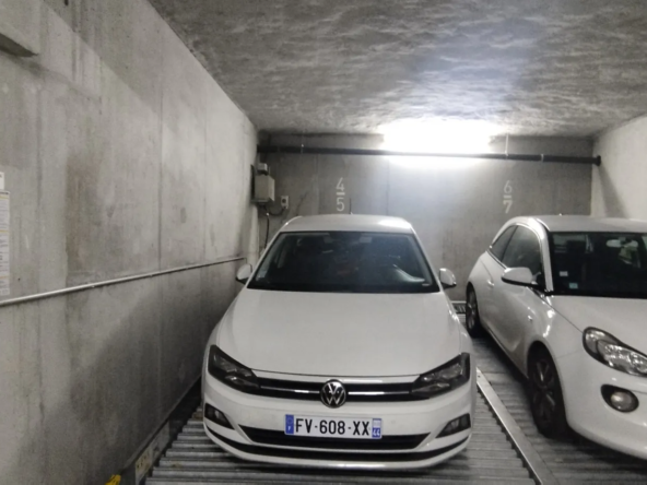 À vendre : Appartement T2 de 39 m² à Nantes avec balcon et parking couvert 