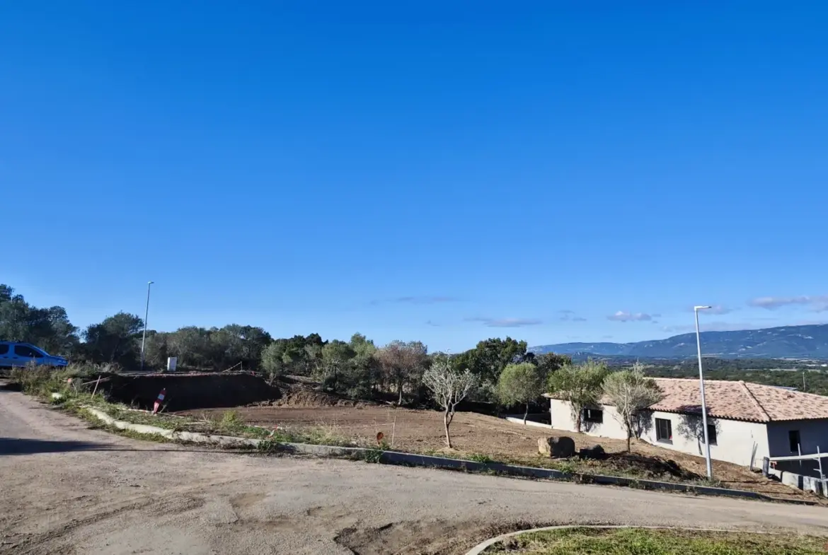 Dernières parcelles à bâtir à Figari - Vue imprenable 