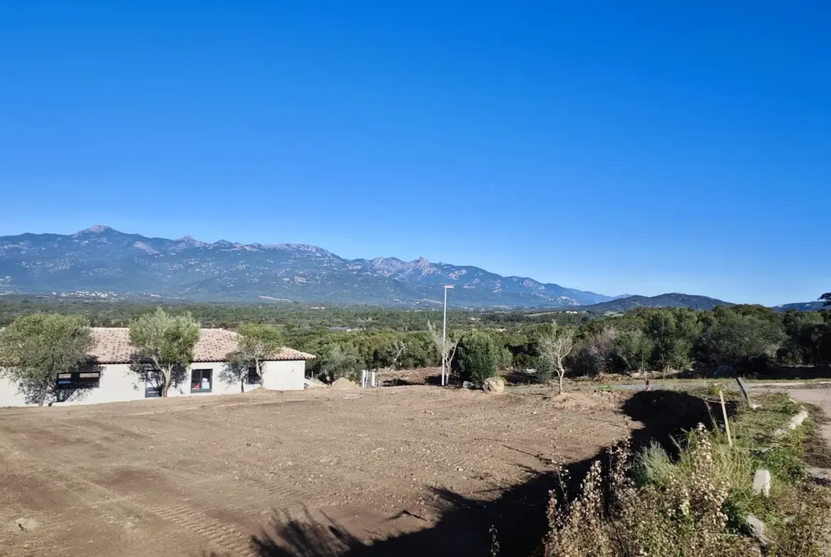 Dernières parcelles à bâtir à Figari - Vue imprenable 