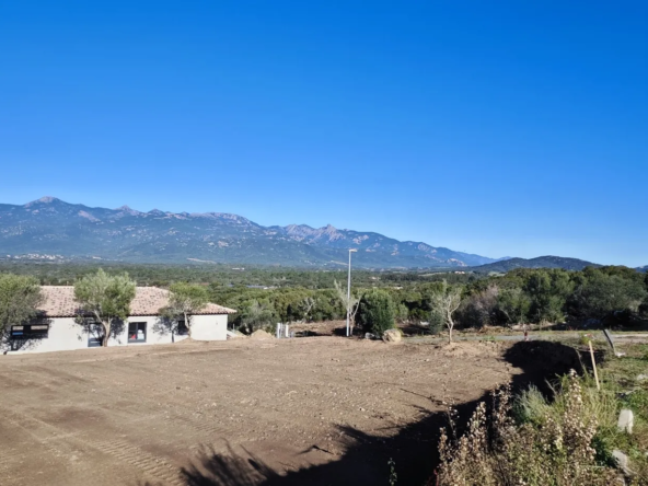 Dernières parcelles à bâtir à Figari - Vue imprenable