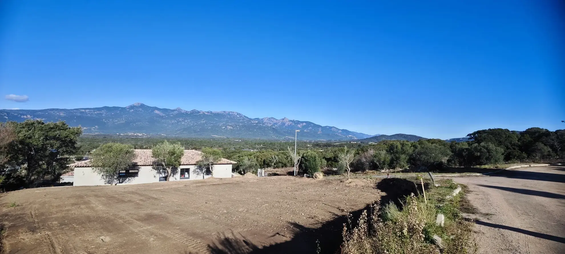Dernières parcelles à bâtir à Figari - Vue imprenable 