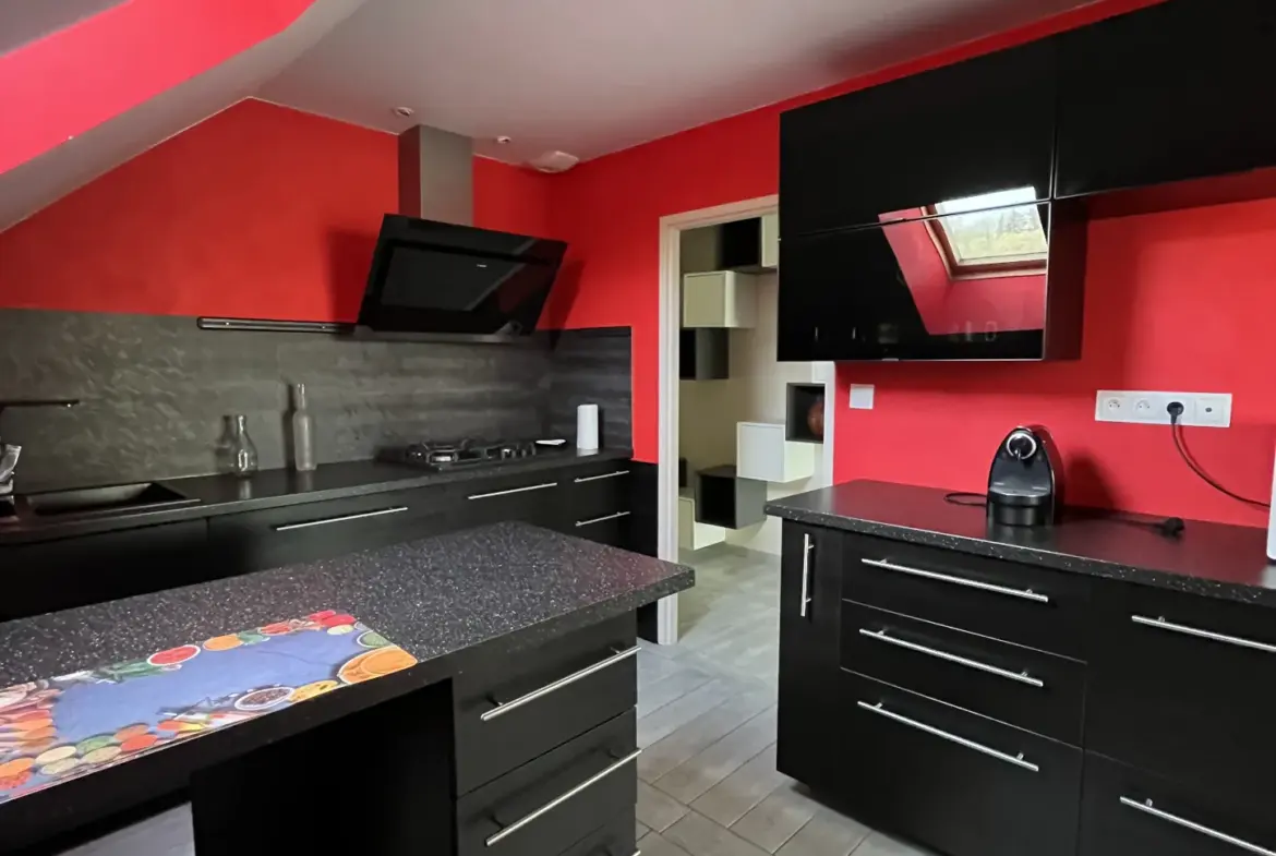 Magnifique maison de 234 m² à Magny-Vernois avec 5 chambres et double garage 