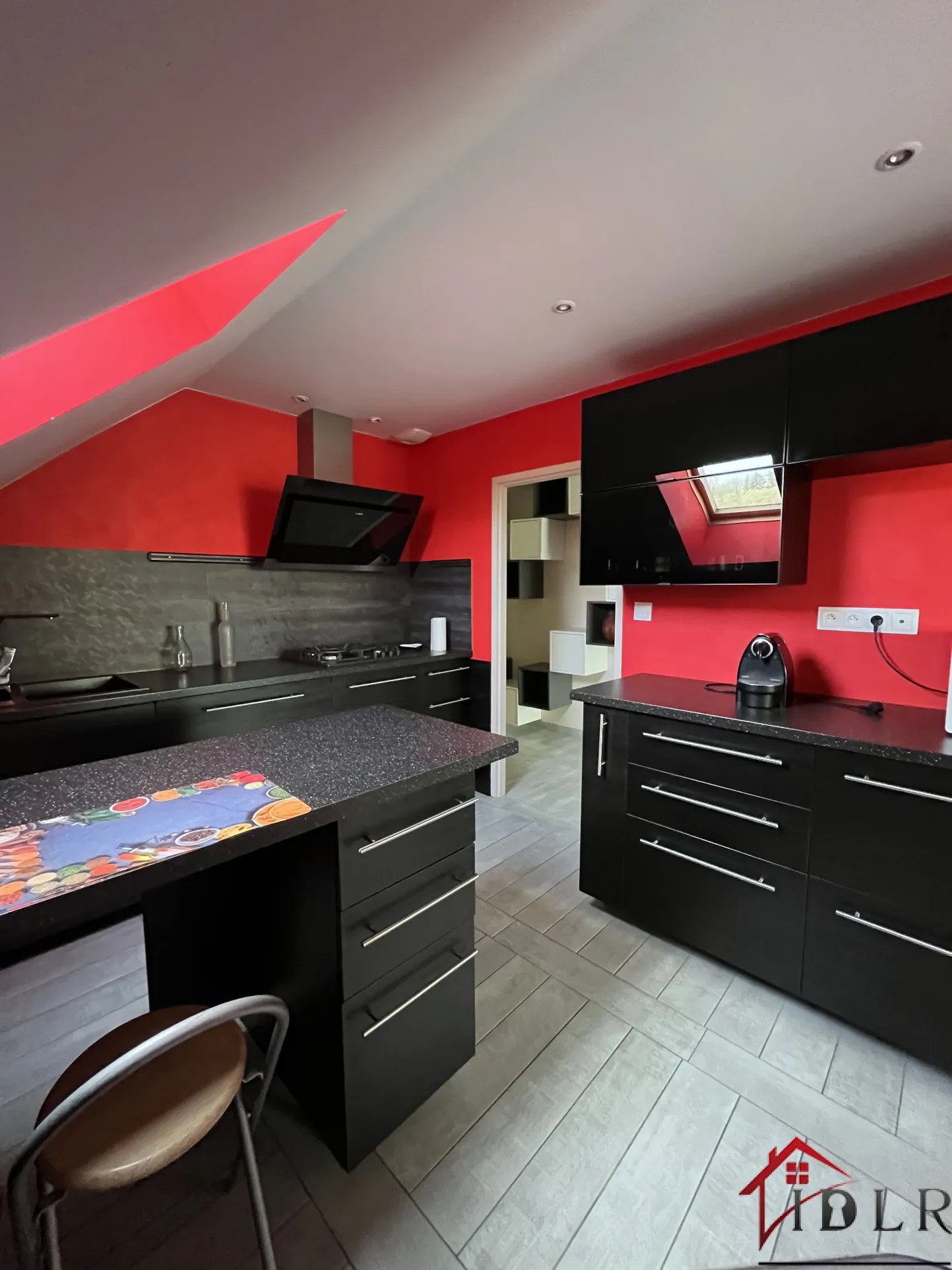 Magnifique maison de 234 m² à Magny-Vernois avec 5 chambres et double garage 