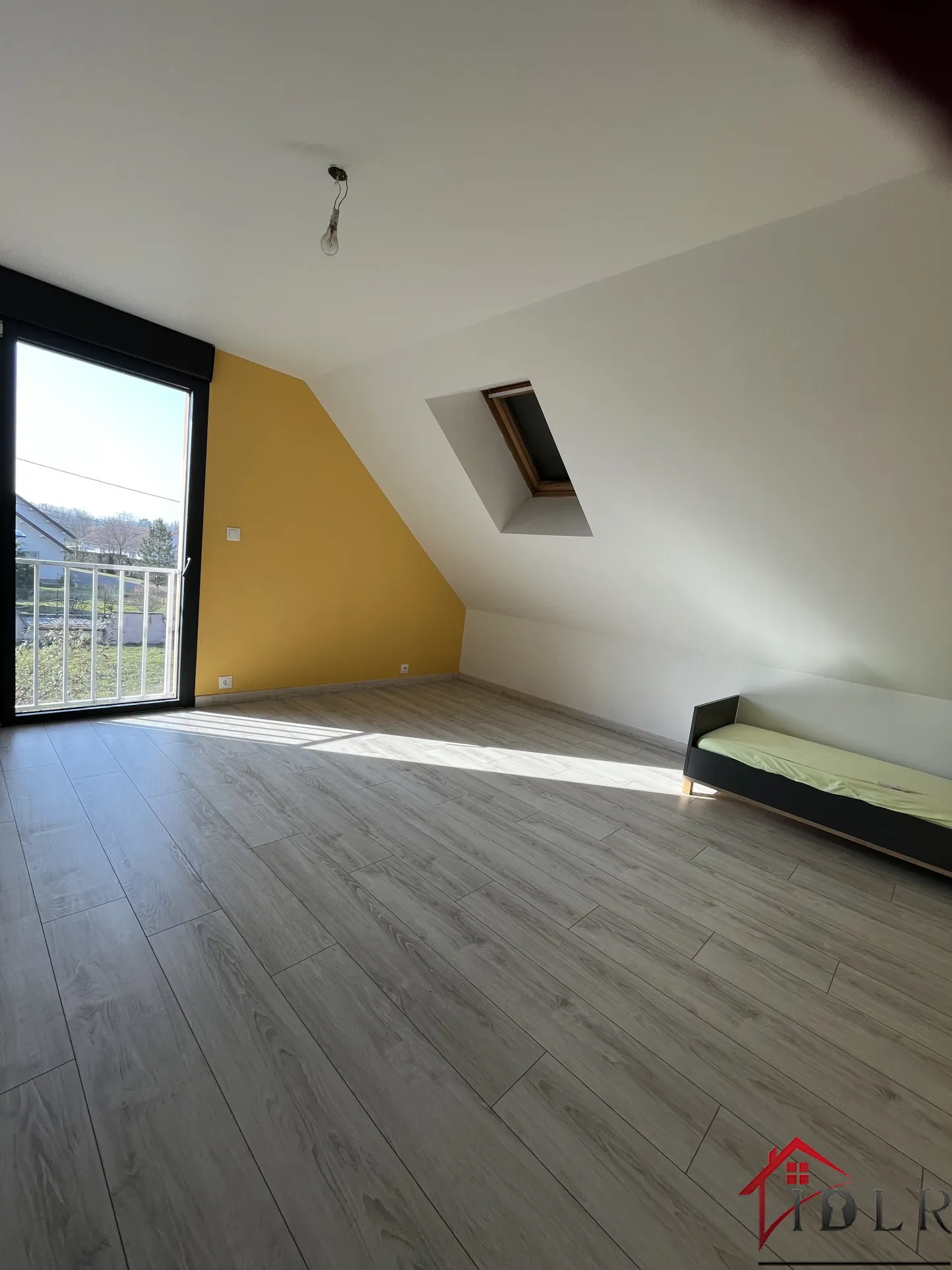 Magnifique maison de 234 m² à Magny-Vernois avec 5 chambres et double garage 