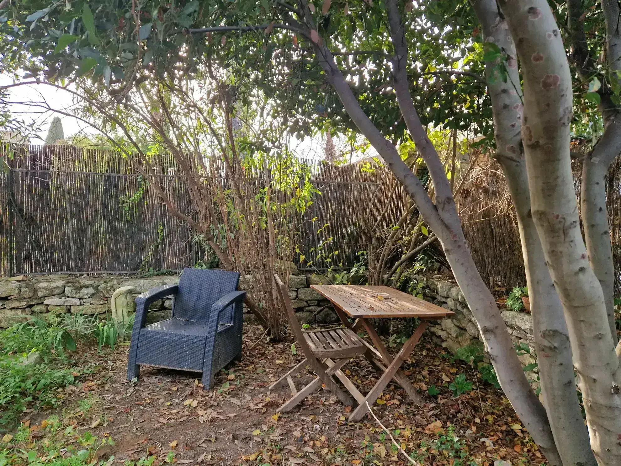 À vendre : Maison de village avec jardin à Aujargues 