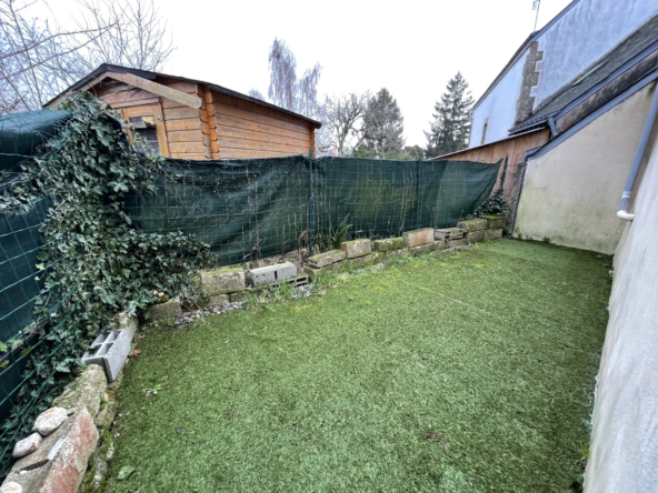 Maison rénovée à Bieuzy Les Eaux à vendre - 1 chambre 