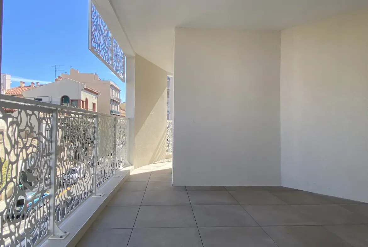 Appartement 4 pièces avec terrasse et parking à Perpignan 