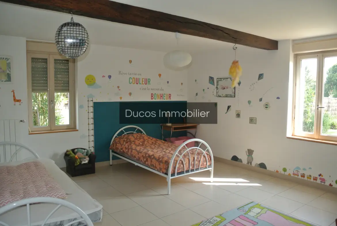Maison rénovée de 6 chambres à Le Mas d'Agenais 
