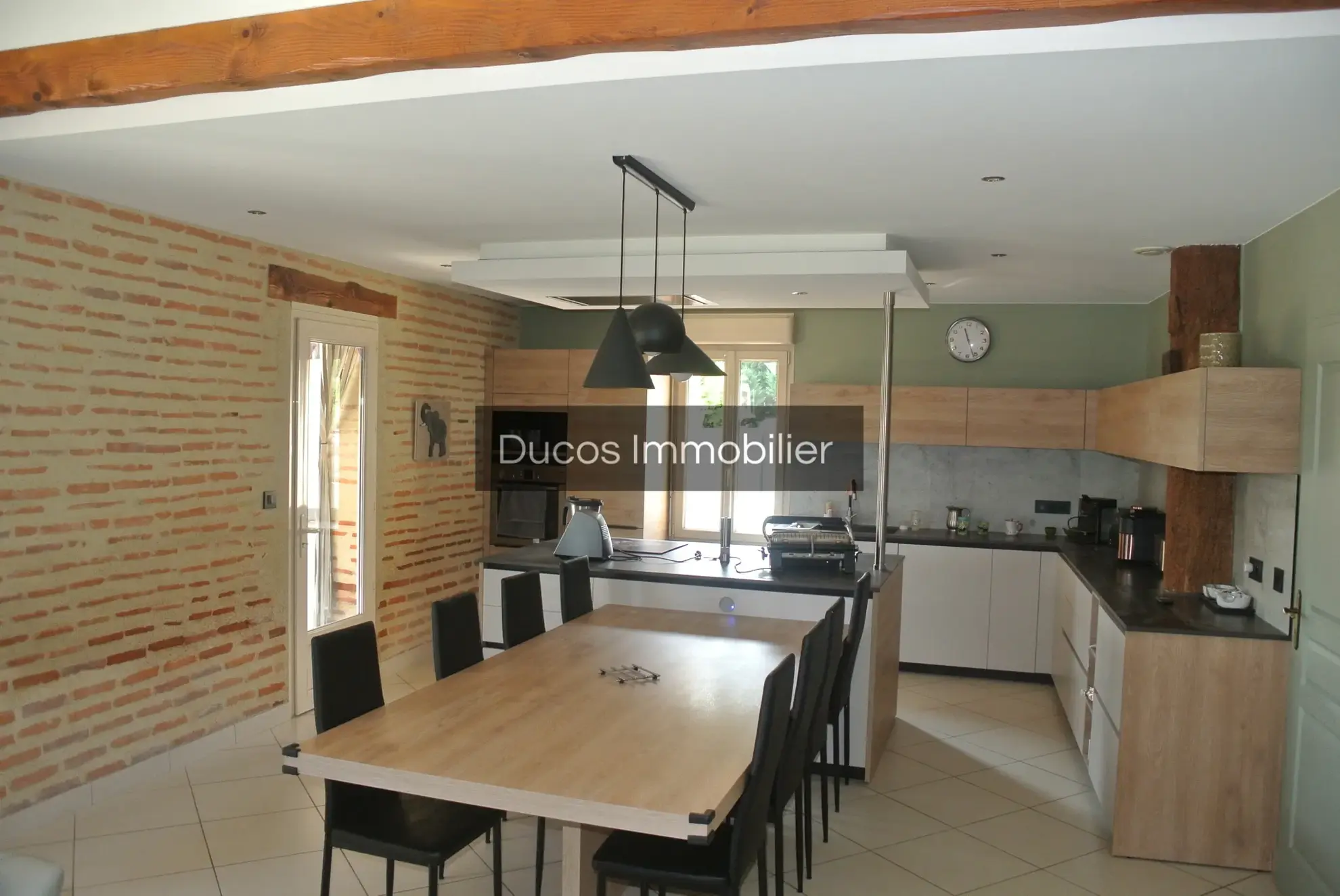 Maison rénovée de 6 chambres à Le Mas d'Agenais 