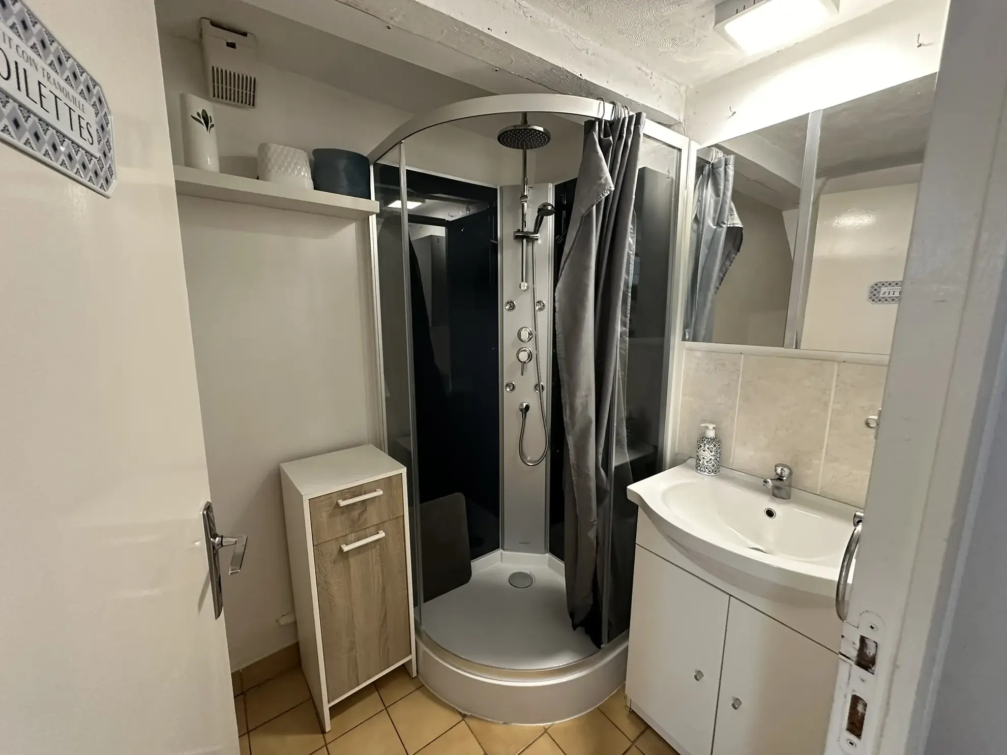 Maison rénovée à vendre à Plumeliau - 162 750 € 