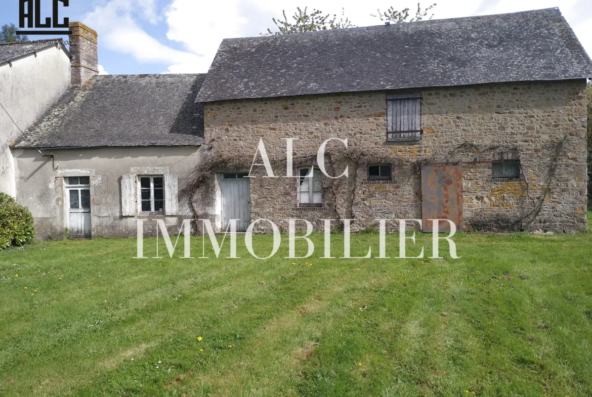 Maison à rénover de 61,37 m² à St Aubin du Désert 