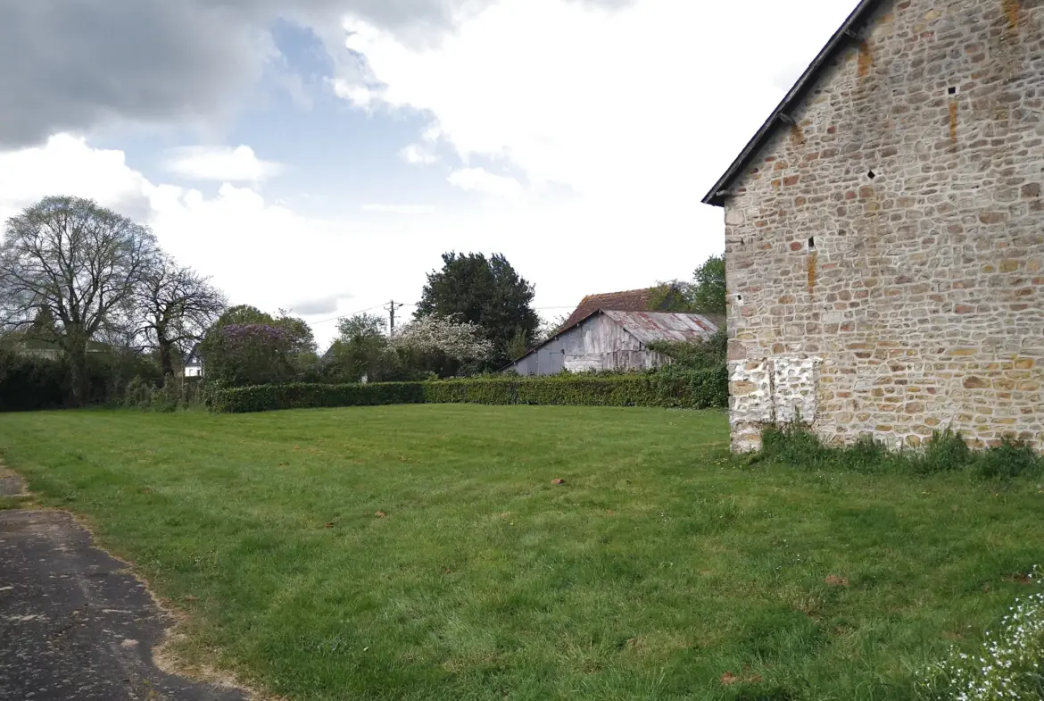 Maison à rénover de 61,37 m² à St Aubin du Désert 