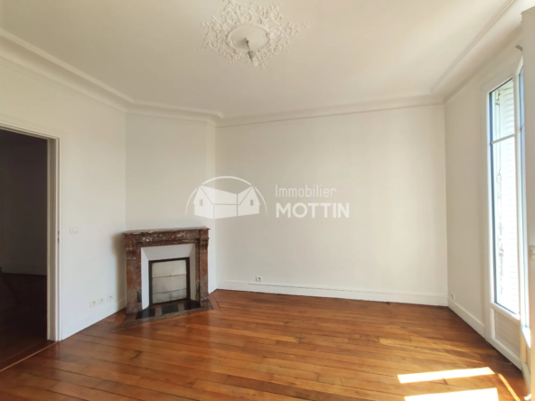 À vendre : Appartement F3 à Vitry-sur-Seine, proche RER C 