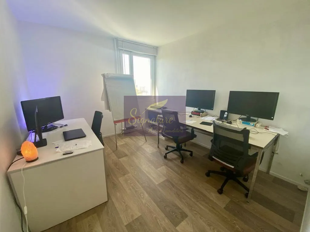 À vendre : Superbe appartement F3 au Mans dans la Tour Cristal 