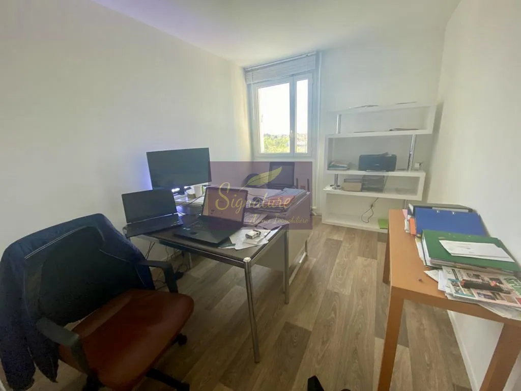 À vendre : Superbe appartement F3 au Mans dans la Tour Cristal 