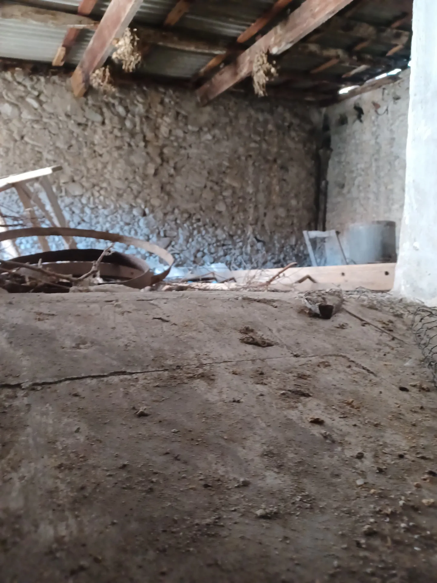 Maison de village sur 3 niveaux àLes Mées avec terrasse et potentiel d'agrandissement 