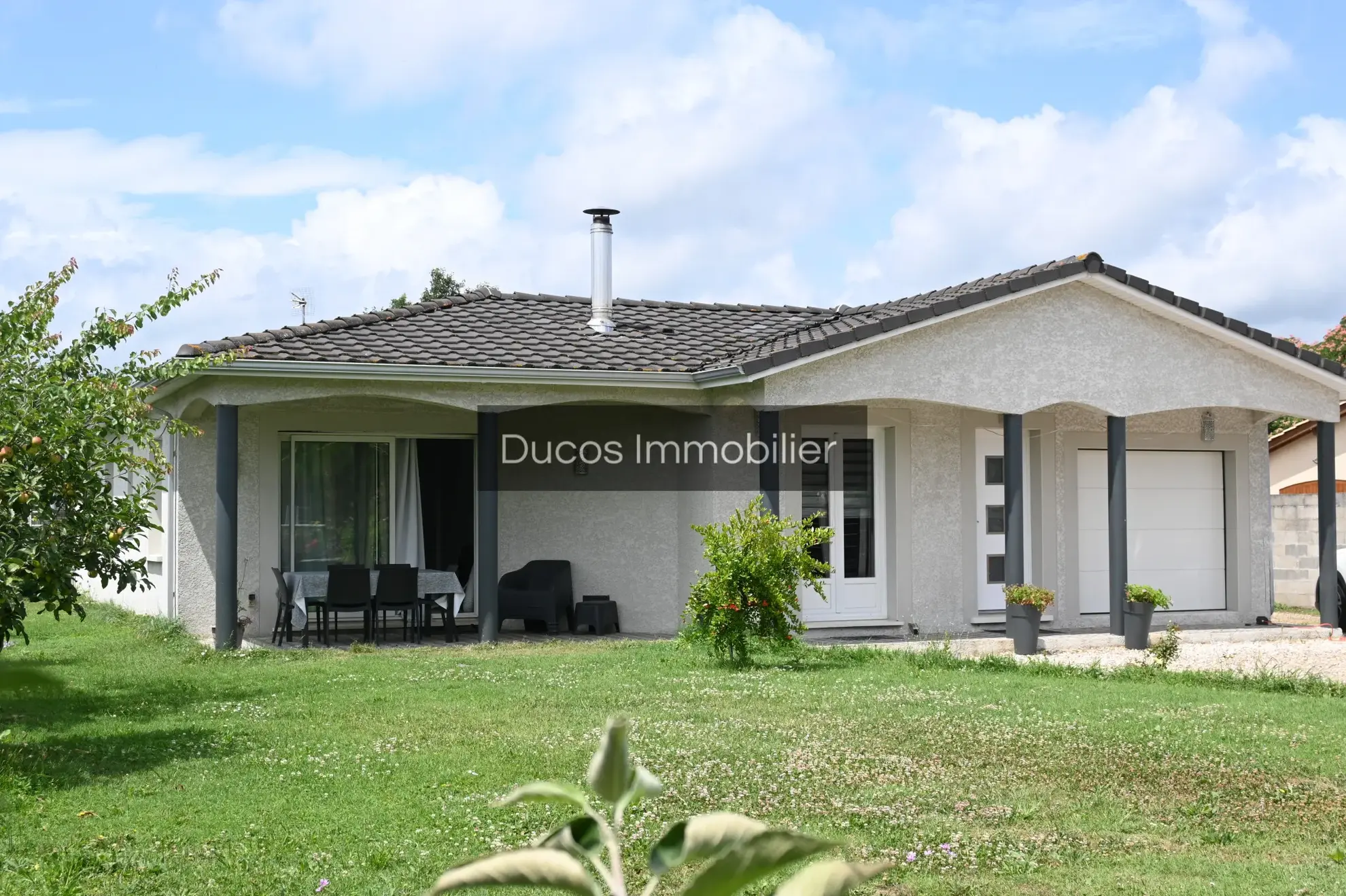 Maison de famille avec 4 chambres à vendre à Sainte-Bazeille 