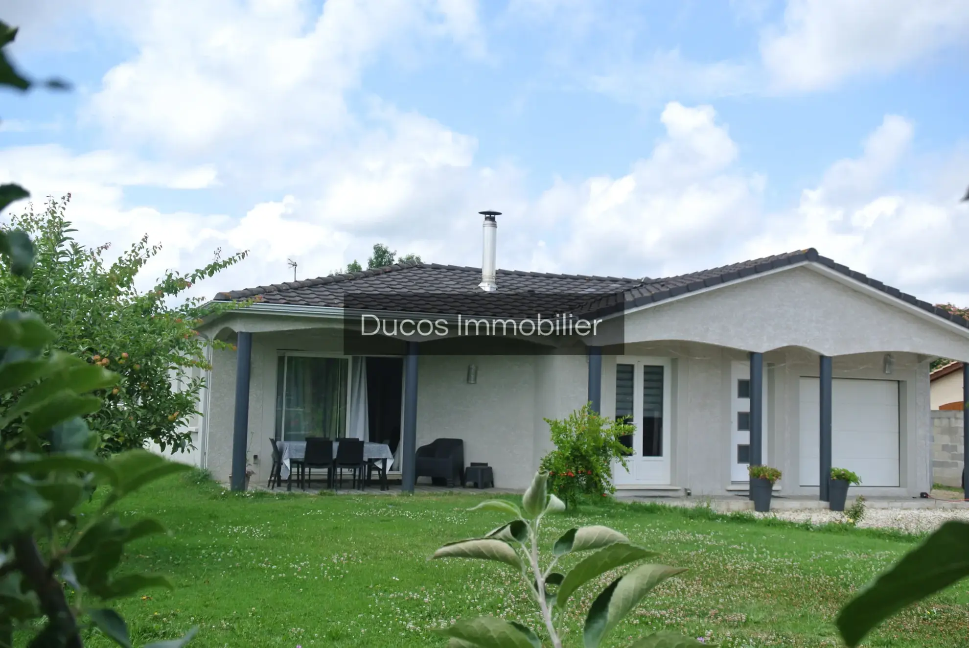 Maison de famille avec 4 chambres à vendre à Sainte-Bazeille 