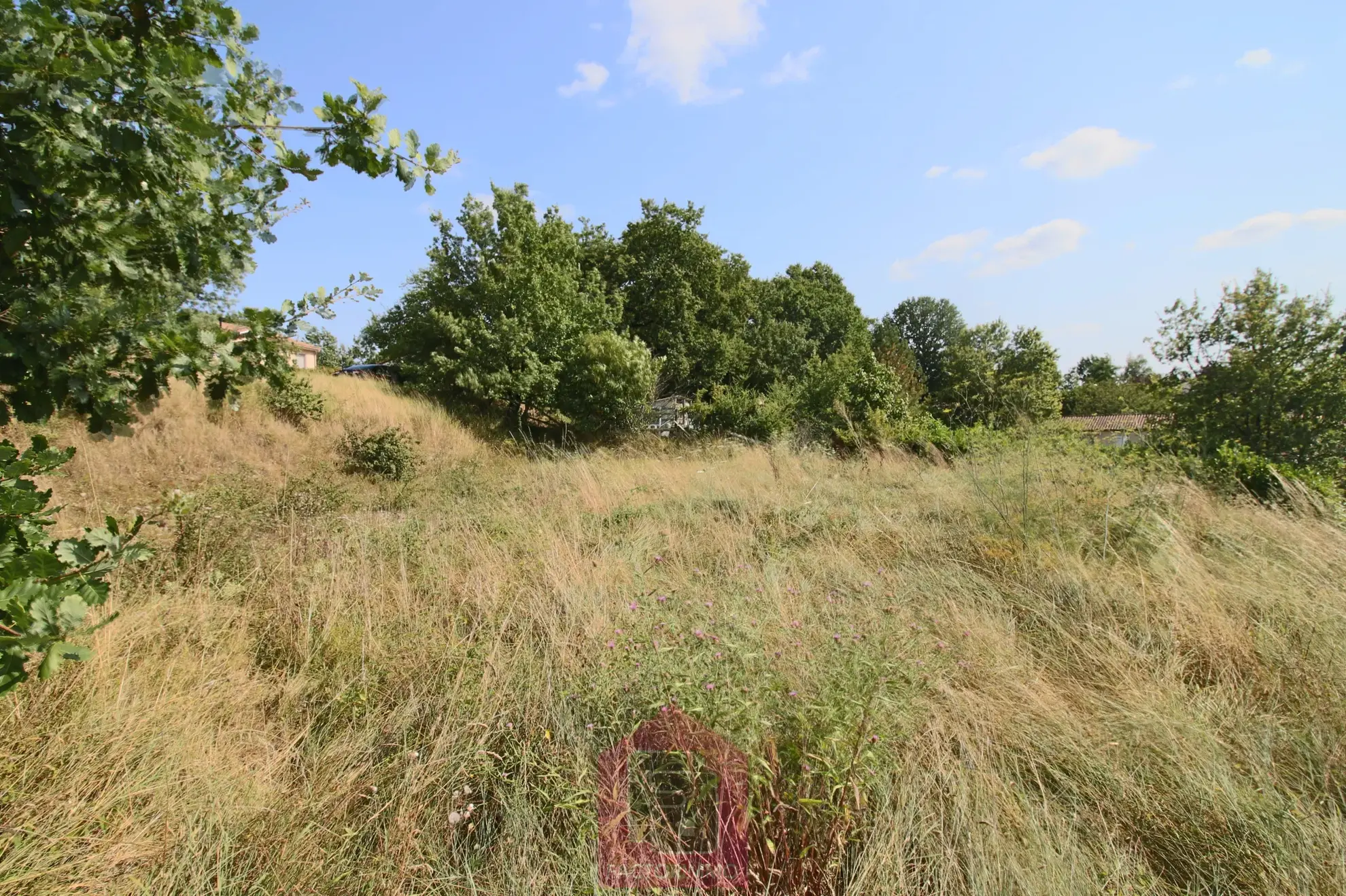 Vente d'un terrain constructible à Puy l'Évêque de 675 m² 