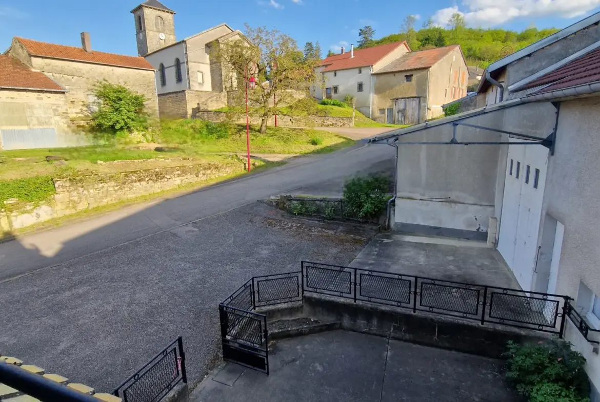 Maison authentique à vendre à Tollaincourt 