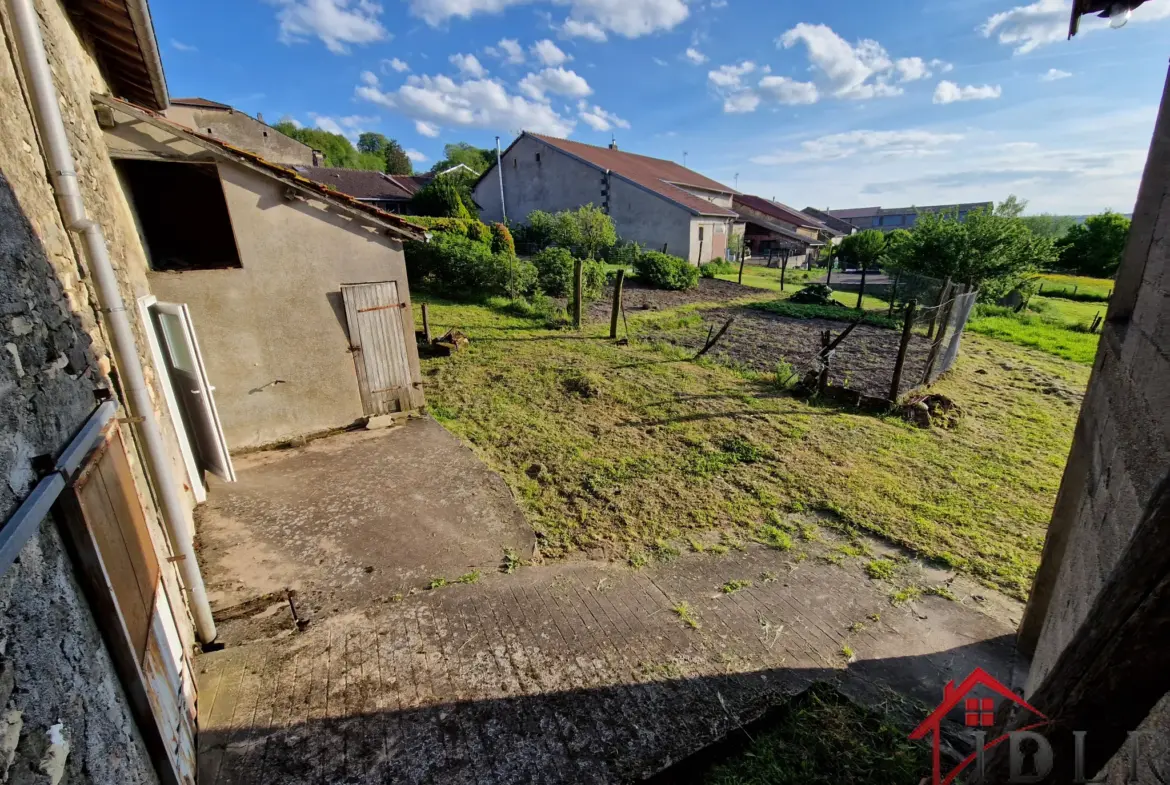 Maison authentique à vendre à Tollaincourt 