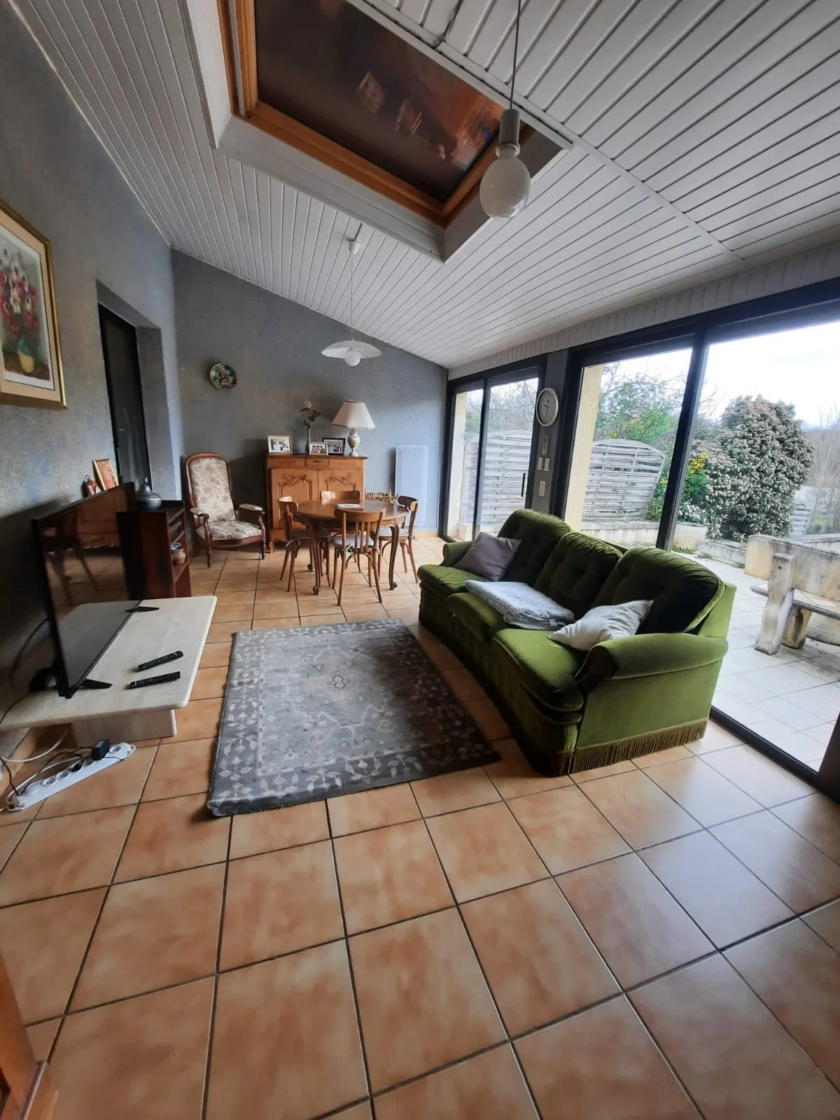 Belle maison à vendre à Lacapelle Biron, 4 chambres et jardin 