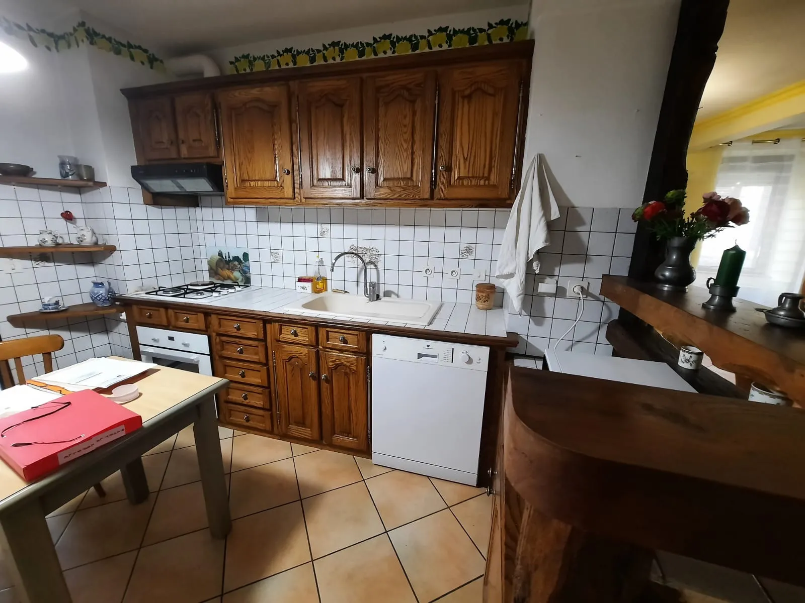 Belle maison à vendre à Lacapelle Biron, 4 chambres et jardin 
