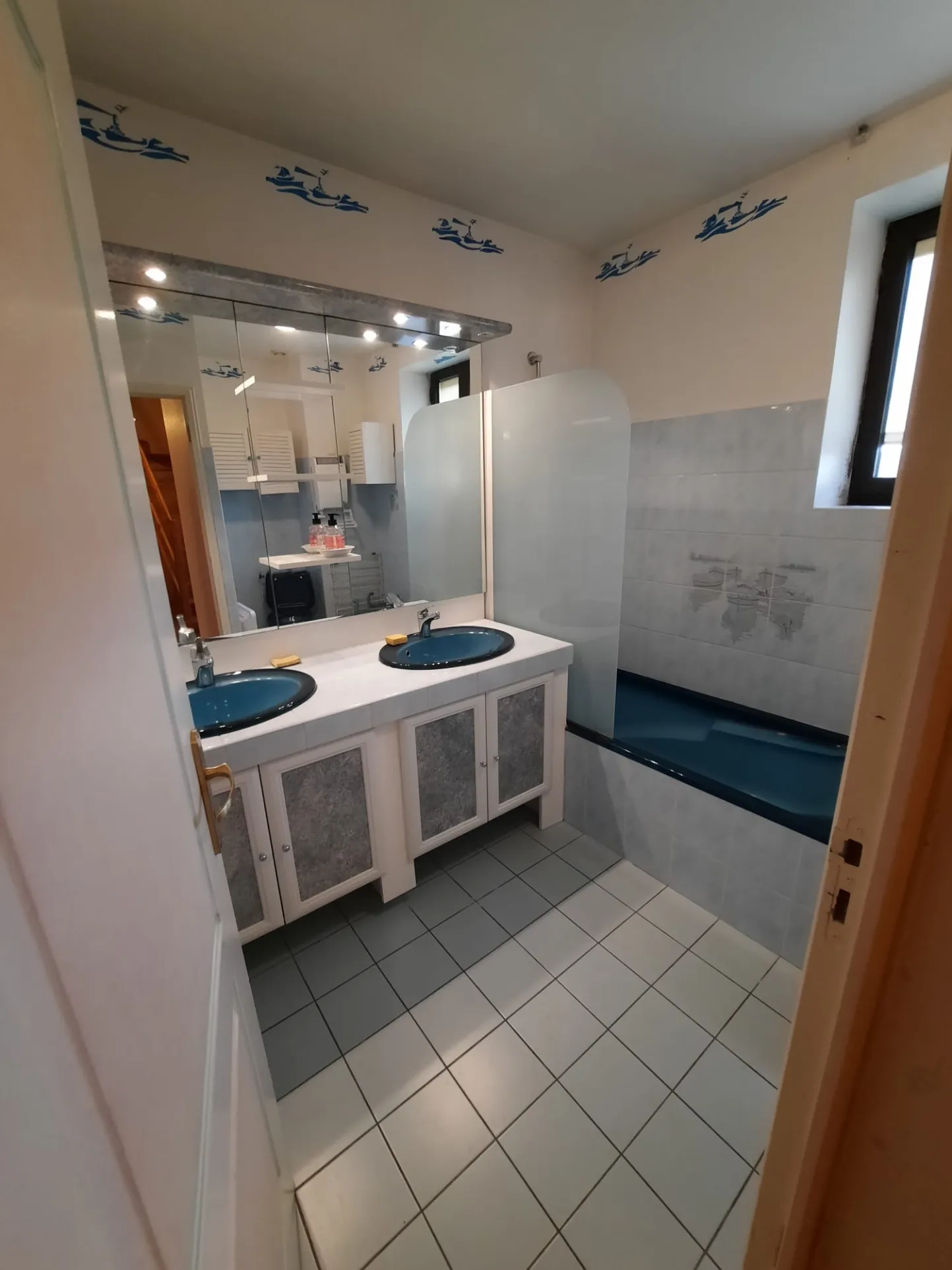 Belle maison à vendre à Lacapelle Biron, 4 chambres et jardin 