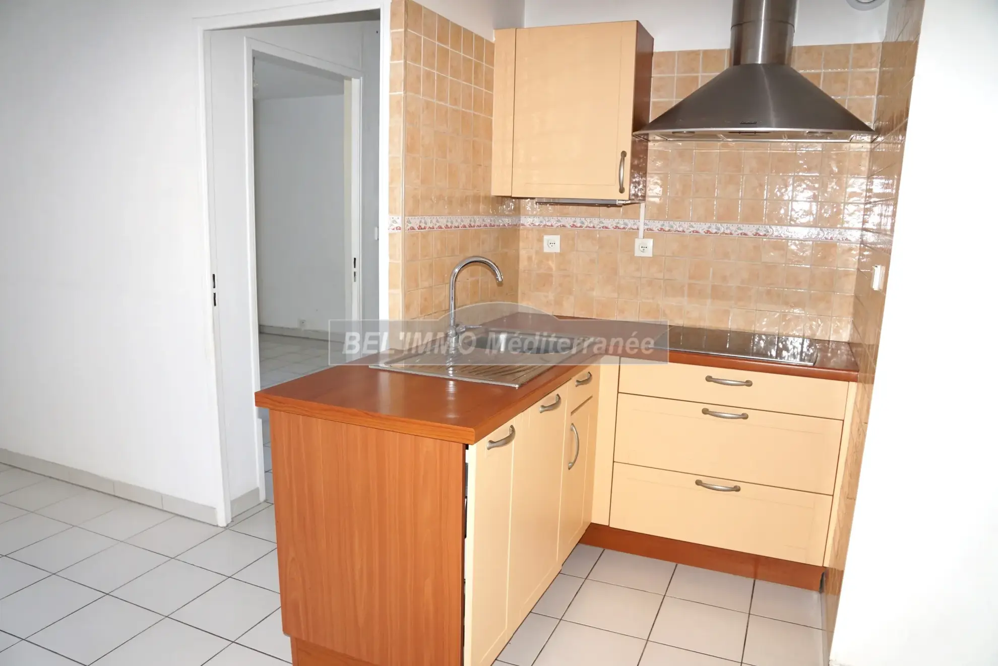 À vendre : Appartement 2 pièces au centre-ville de Cavalaire sur mer 