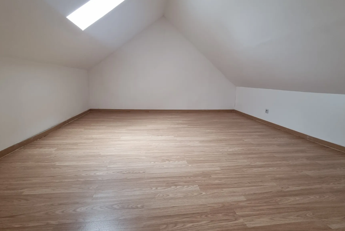 Duplex T4 à vendre à Cartigny, Roubaix - 101 000 € 