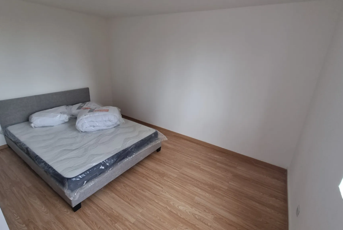 Duplex T4 à vendre à Cartigny, Roubaix - 101 000 € 