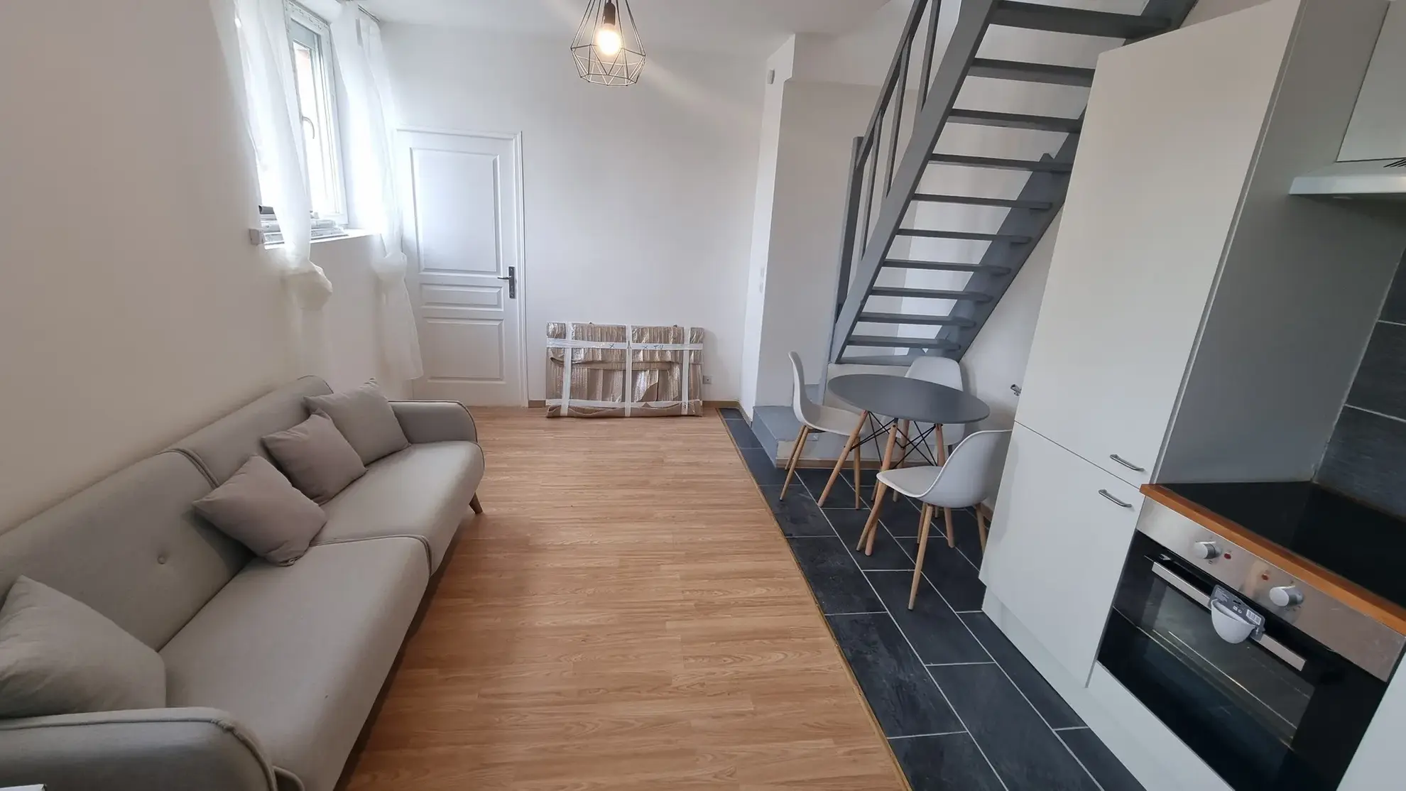 Duplex T4 à vendre à Cartigny, Roubaix - 101 000 € 