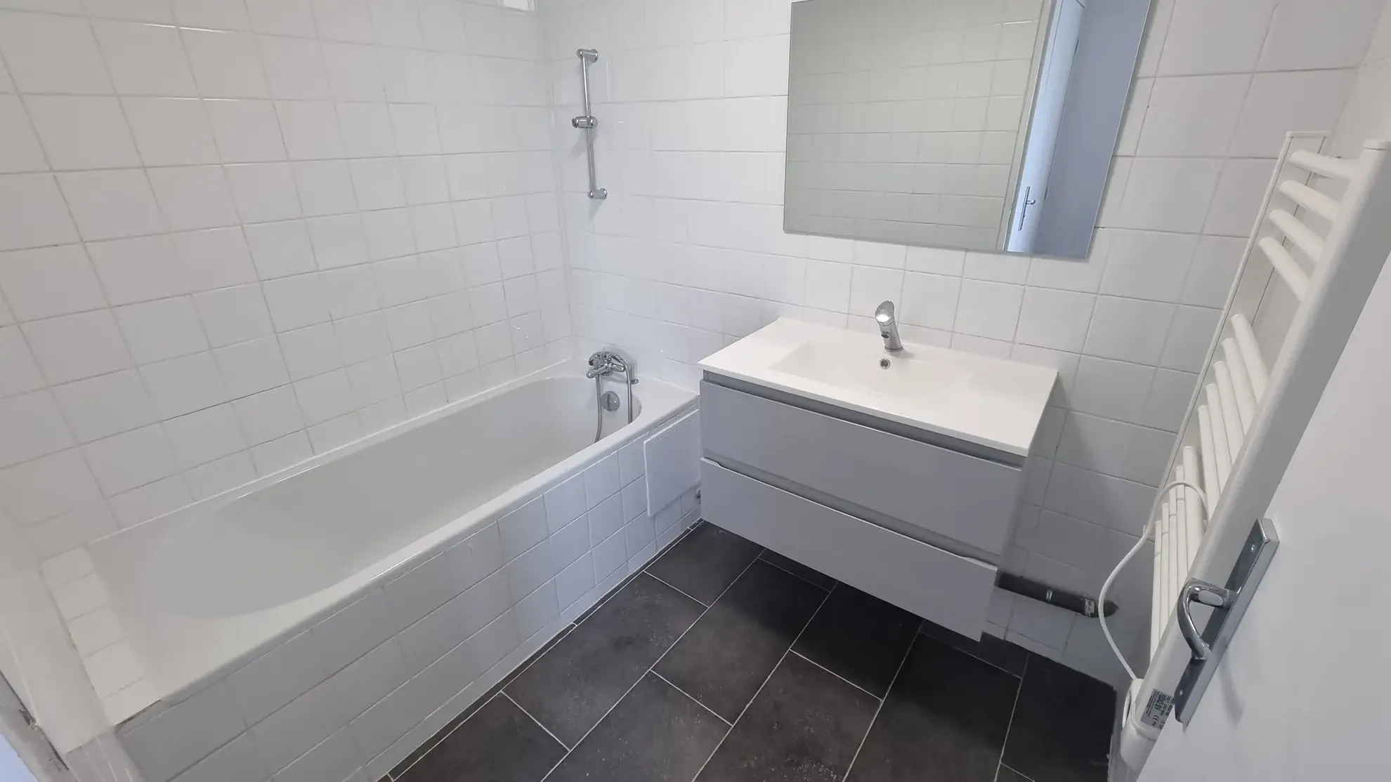 Duplex T4 à vendre à Cartigny, Roubaix - 101 000 € 