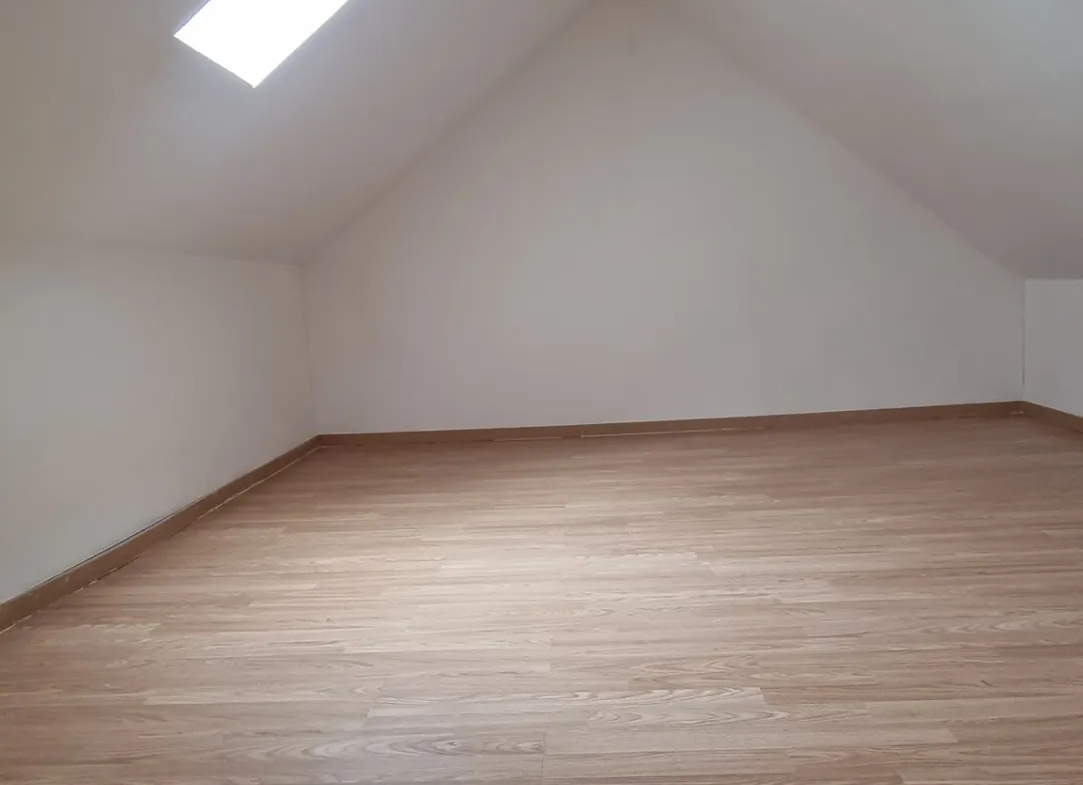 Duplex T4 à vendre à Cartigny, Roubaix - 101 000 € 