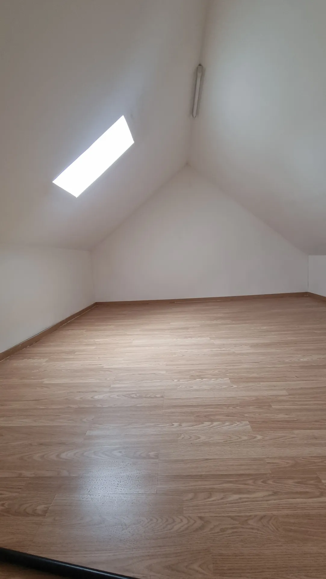 Duplex T4 à vendre à Cartigny, Roubaix - 101 000 € 