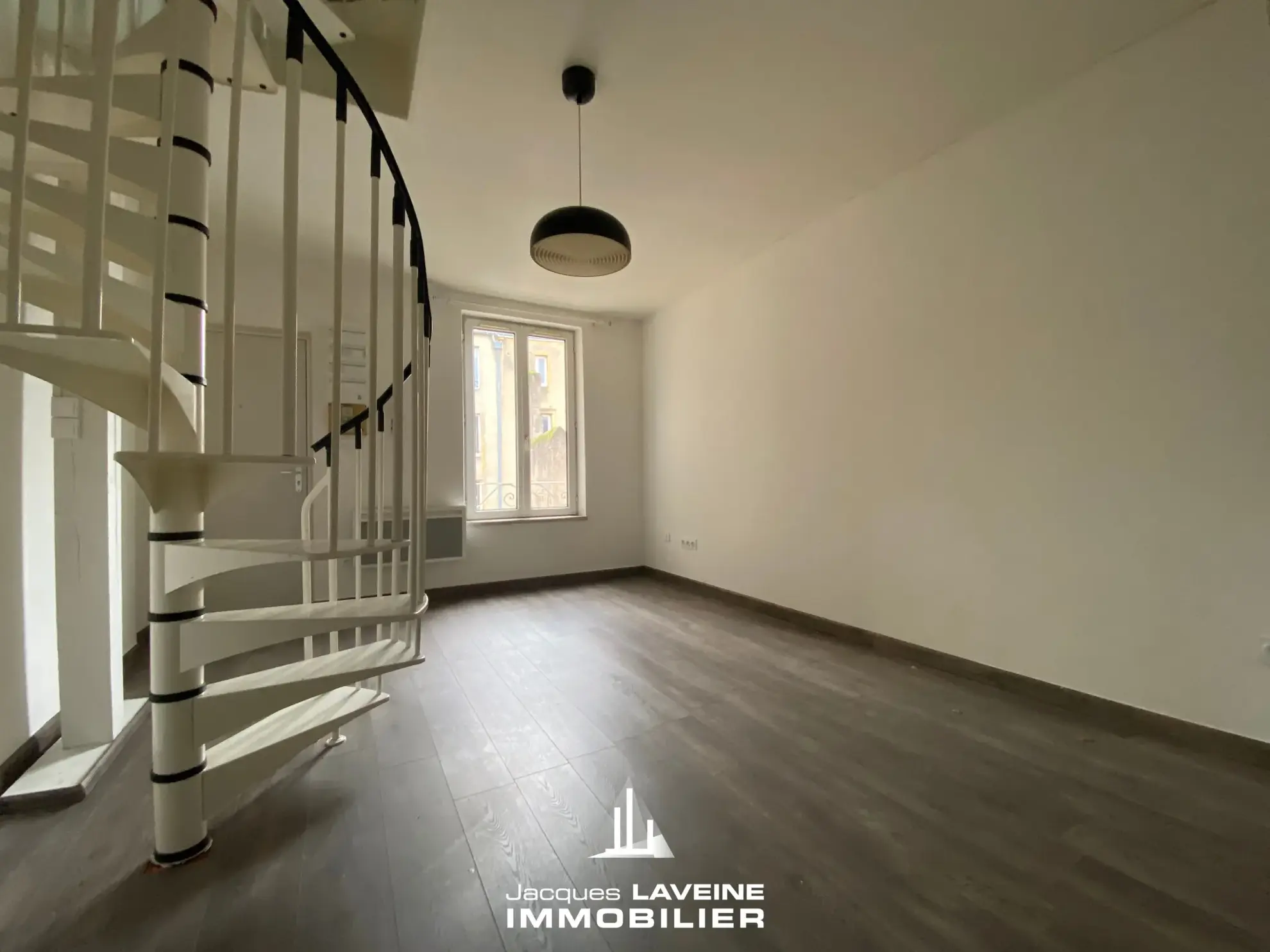 Appartement duplex 2 pièces de 35 m² à Metz en hypercentre 