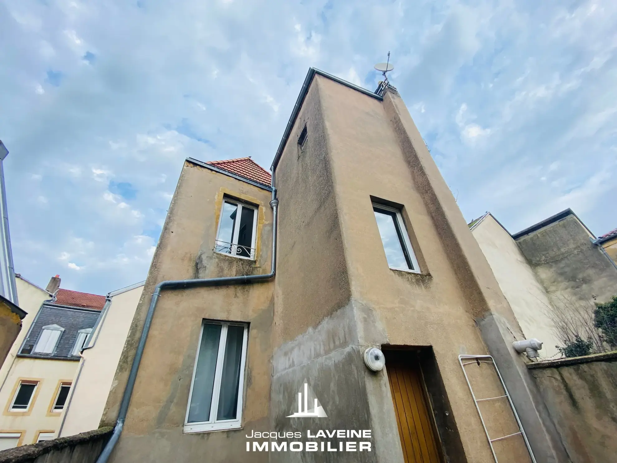 Appartement duplex 2 pièces de 35 m² à Metz en hypercentre 