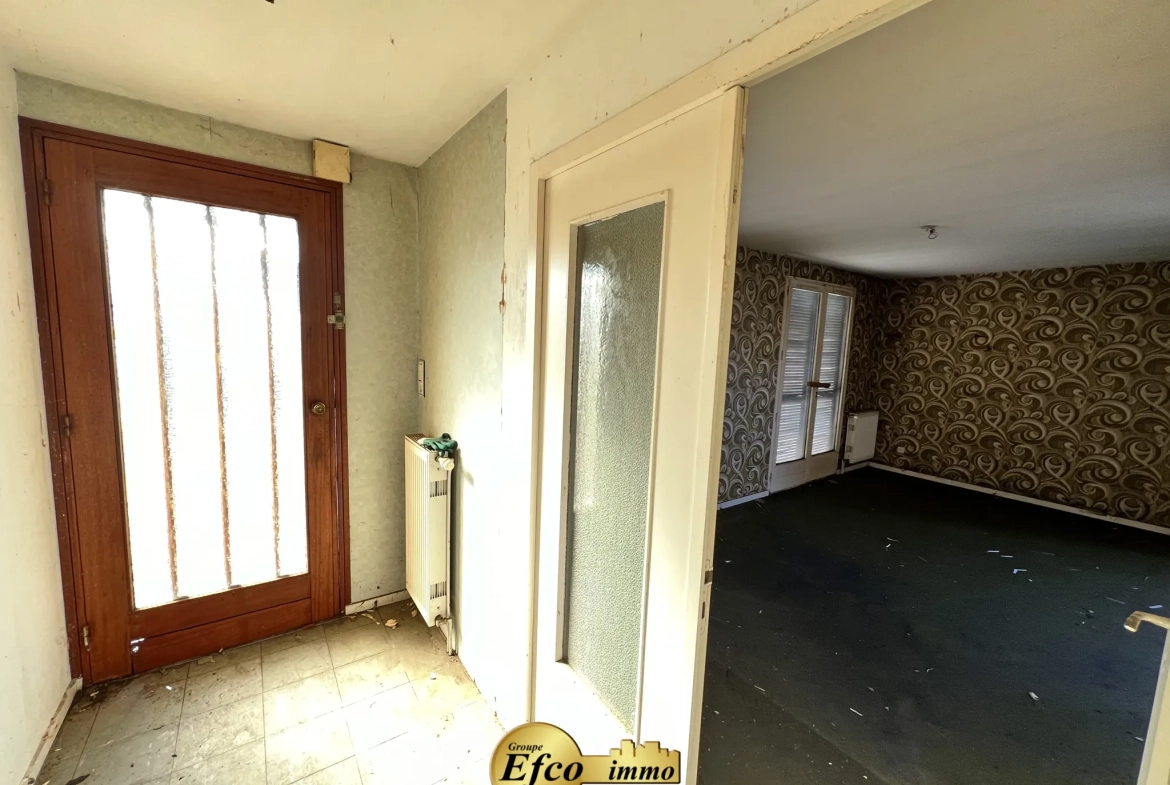 Maison à rénover de 95 m² à Franken avec garage et grand potentiel 